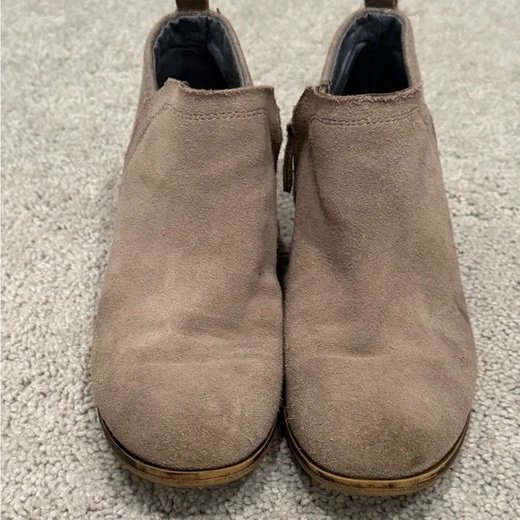 Toms booties size 5.5 - Picture 2 of 7